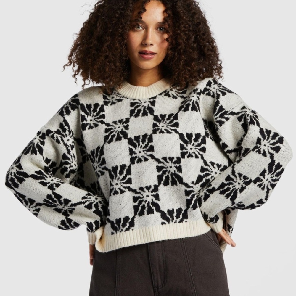 Cream and Black Floral Cropped Sweater